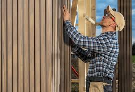 Siding Removal and Disposal in Parkland, WA